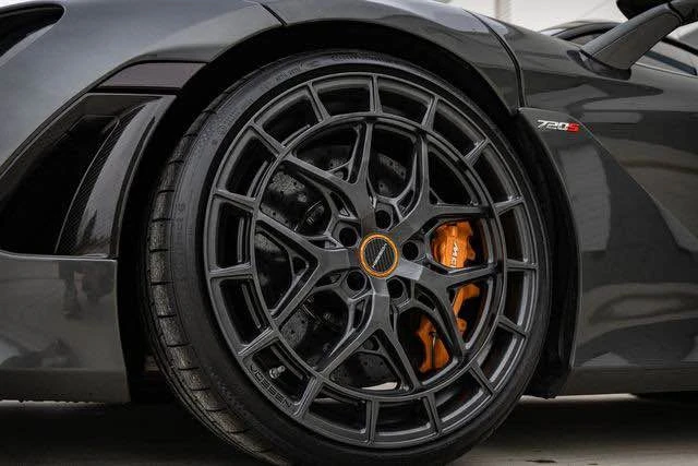 2019 McLaren 720S - Image 3 of 11