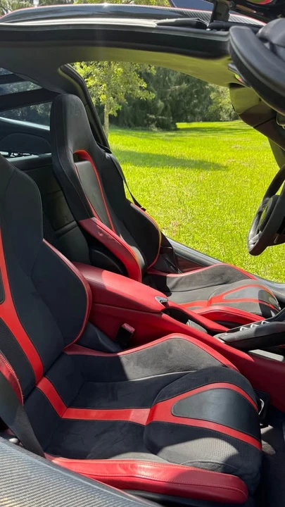 2019 McLaren 720S - Image 11 of 12