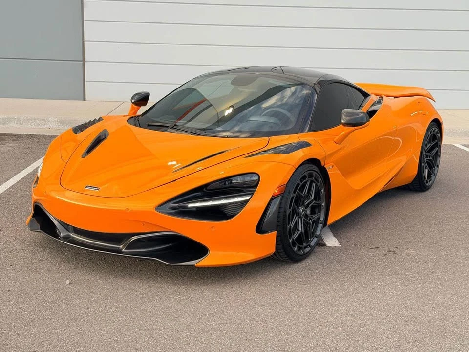 2019 McLaren 720S - Image 13 of 20