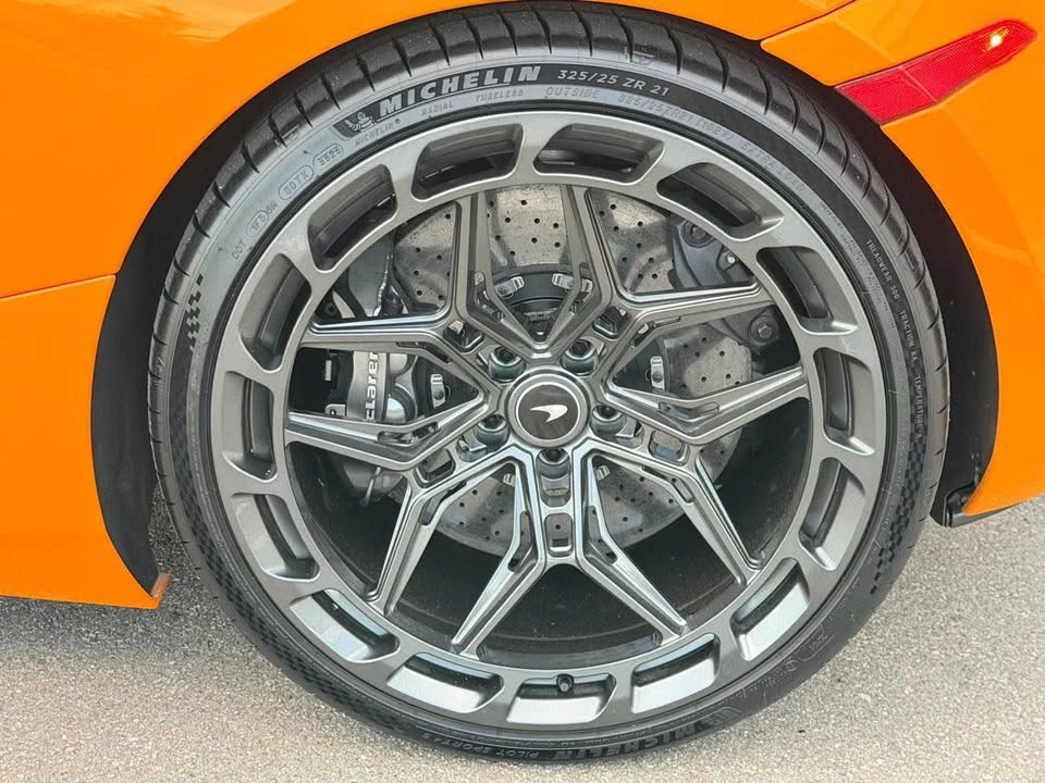 2019 McLaren 720S - Image 20 of 20