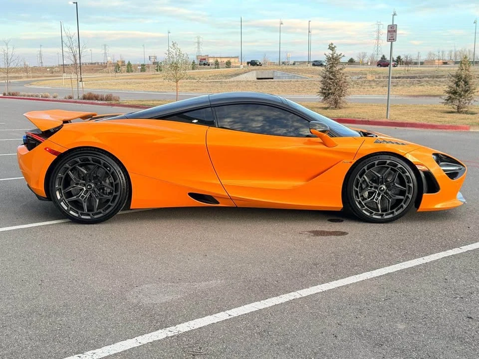2019 McLaren 720S - Image 10 of 20