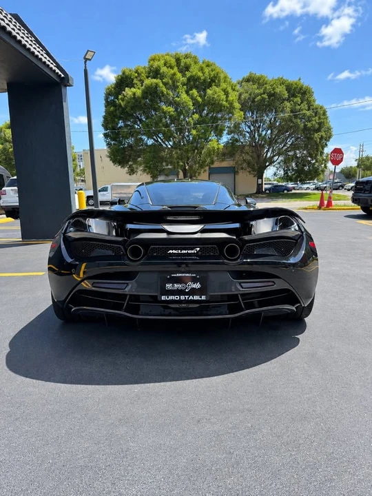 2019 McLaren 720S - Image 7 of 20