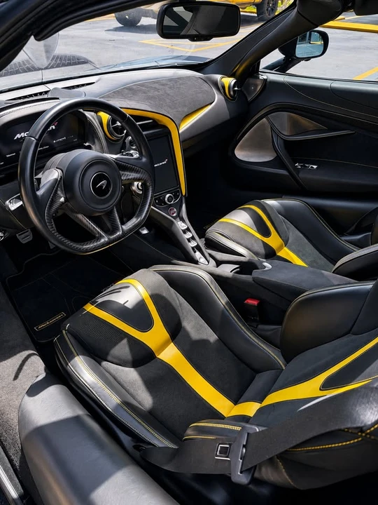 2019 McLaren 720S - Image 13 of 20