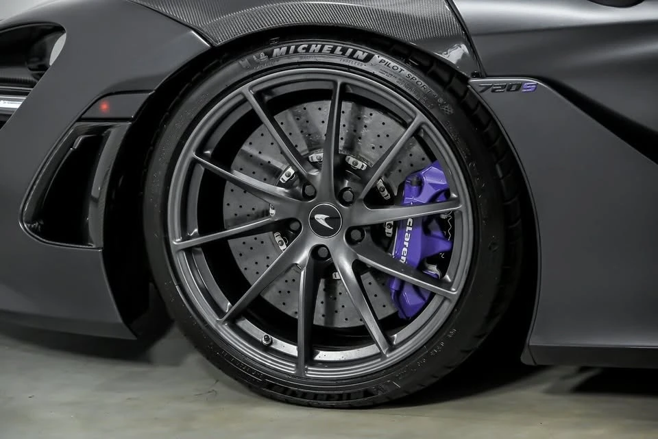 2019 McLaren 720S - Image 11 of 20