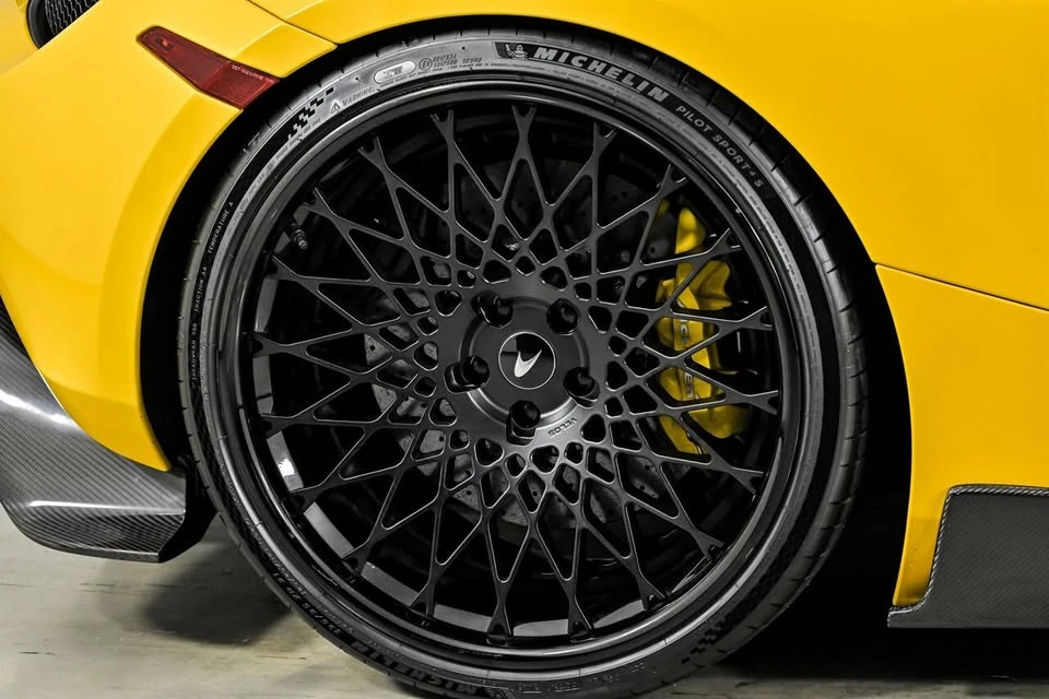 2019 McLaren 720S - Image 14 of 20