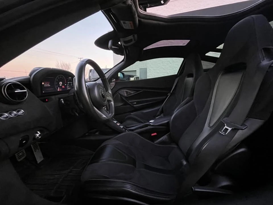 2019 McLaren 720S - Image 17 of 20