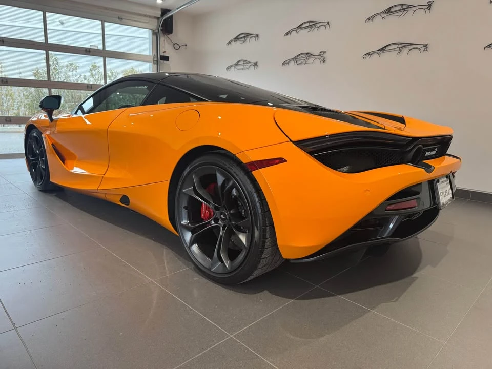 2019 McLaren 720S - Image 6 of 7