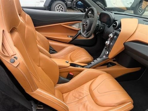 2019 McLaren 720S - Image 10 of 15