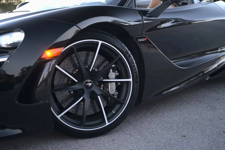 2019 McLaren 720S - Image 3 of 20