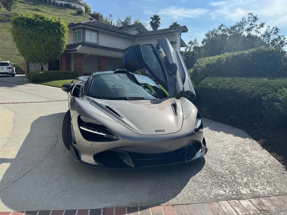 2019 McLaren 720S - Image 14 of 16