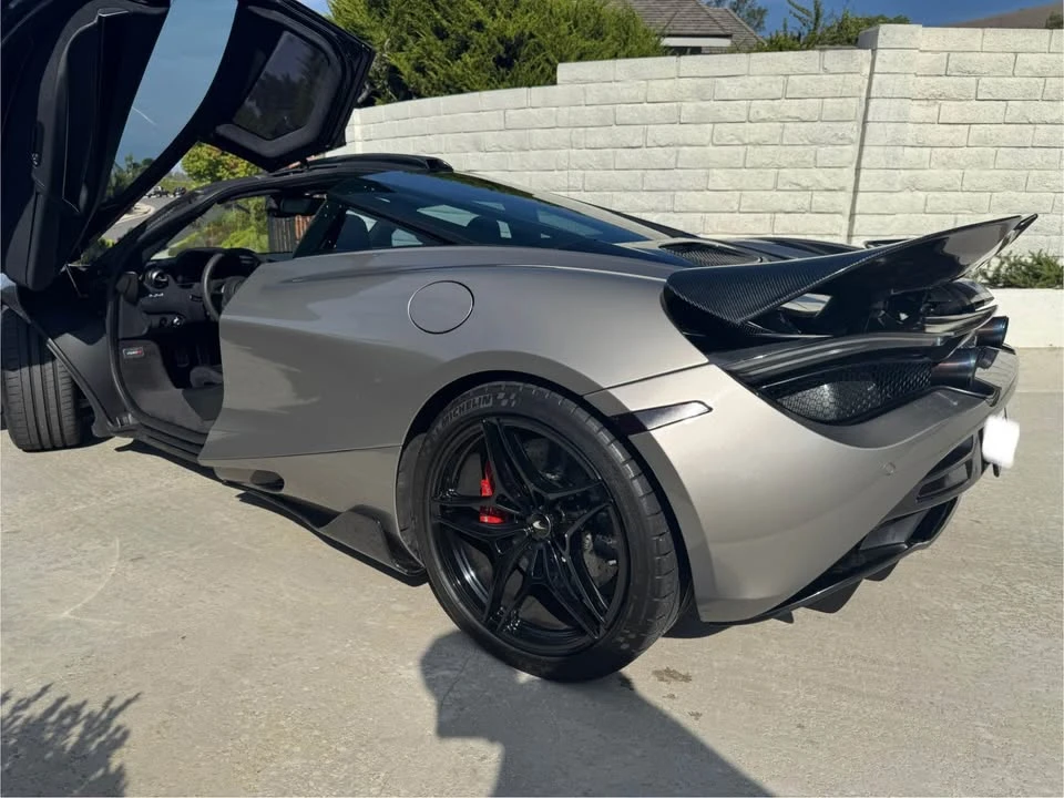 2019 McLaren 720S - Image 11 of 17
