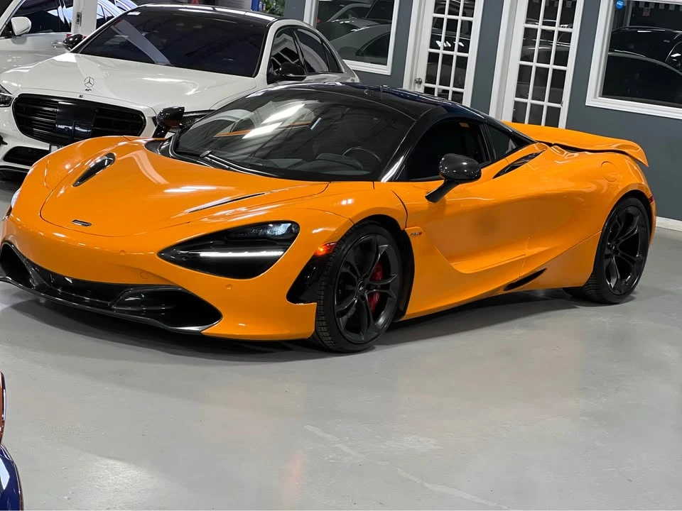2019 McLaren 720S - Image 2 of 12