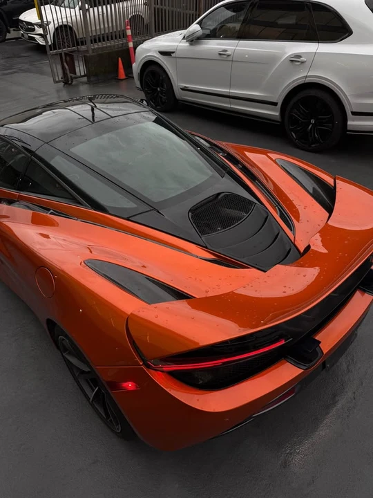 2019 McLaren 720S - Image 2 of 11
