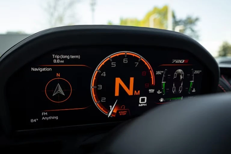 2019 McLaren 720S - Image 11 of 16