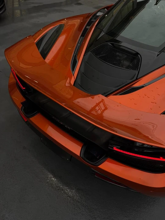 2019 McLaren 720S - Image 4 of 11