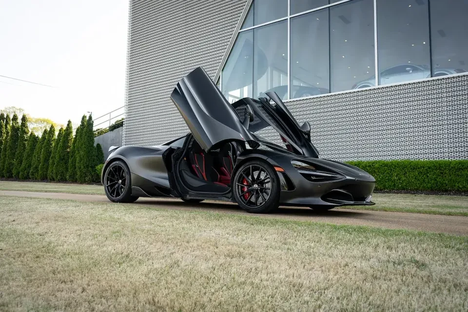 2019 McLaren 720S - Image 10 of 16