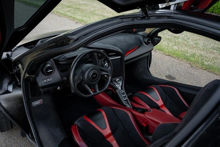 2019 McLaren 720S - Image 13 of 16