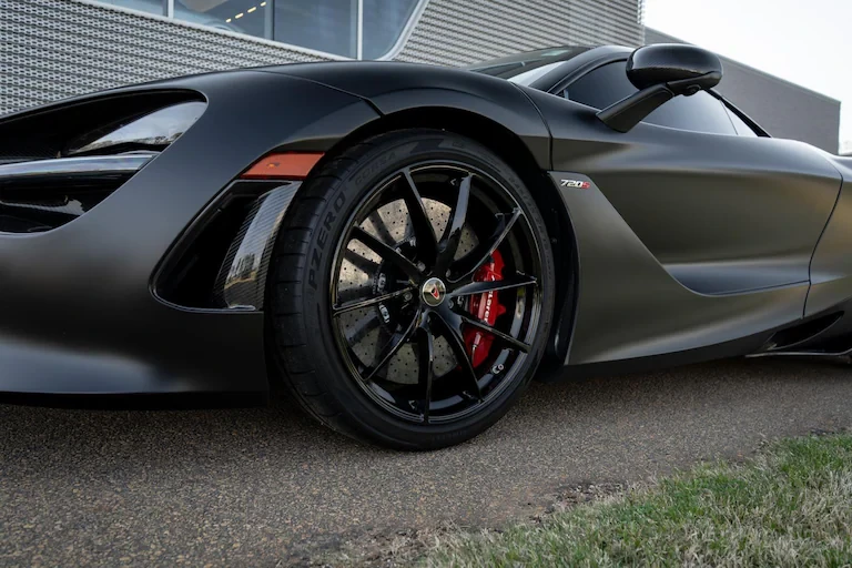2019 McLaren 720S - Image 4 of 16