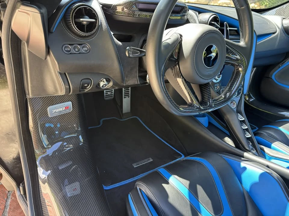 2019 McLaren 720S - Image 17 of 20