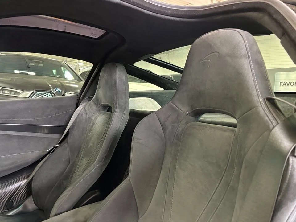 2019 McLaren 720S - Image 13 of 19