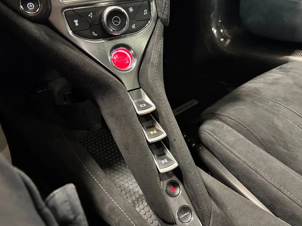 2019 McLaren 720S - Image 18 of 19