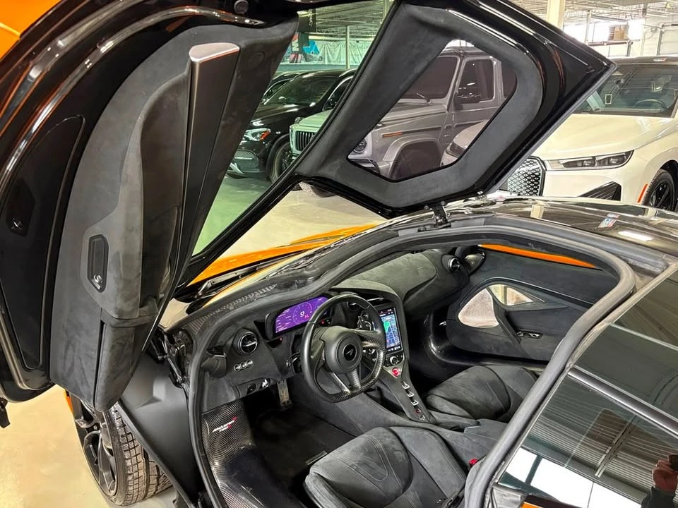2019 McLaren 720S - Image 12 of 20