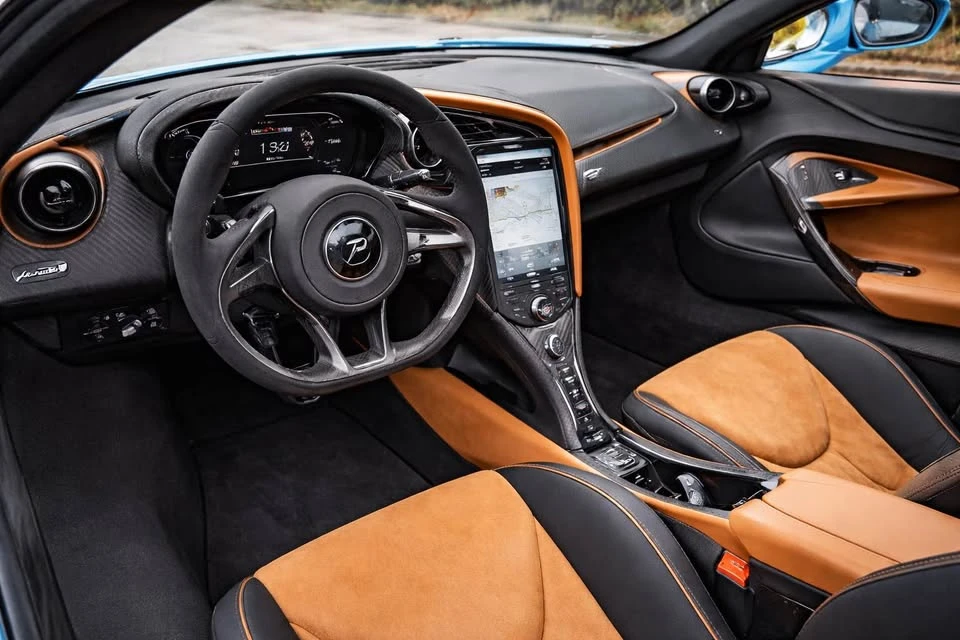 2019 McLaren 720S - Image 2 of 4