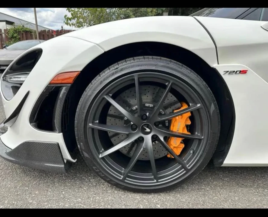 2019 McLaren 720S - Image 19 of 19