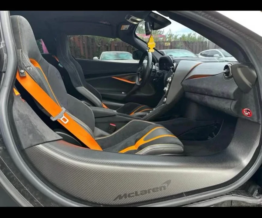 2019 McLaren 720S - Image 12 of 19