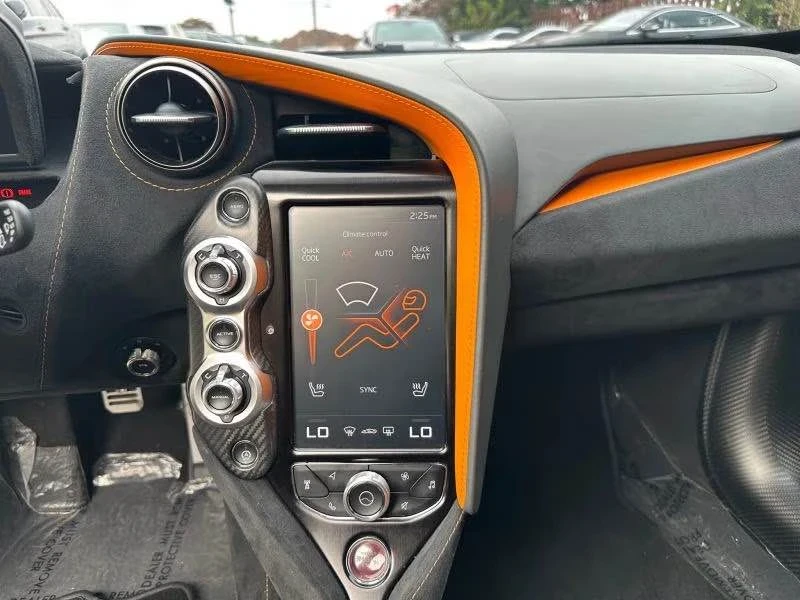 2019 McLaren 720S - Image 11 of 16