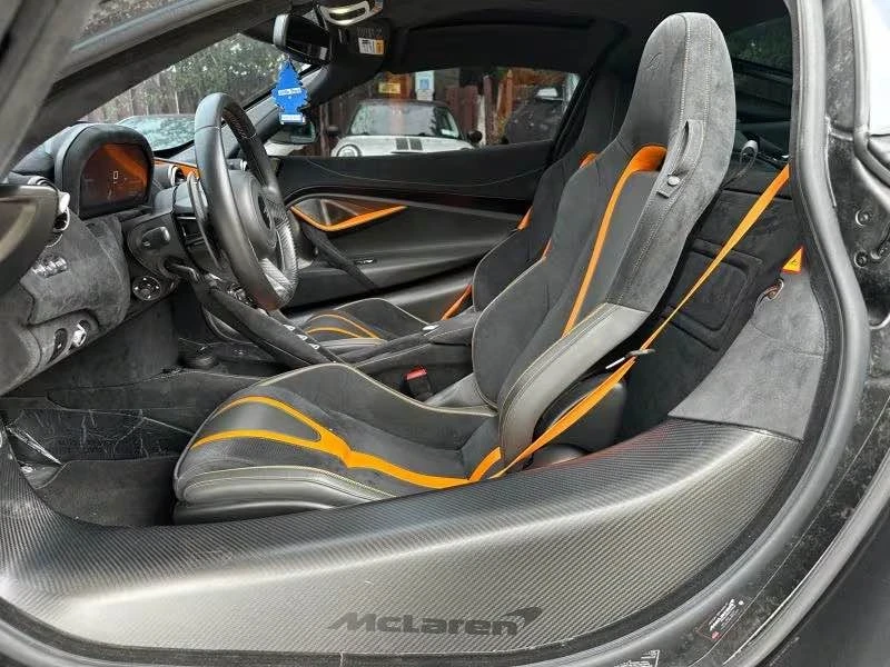 2019 McLaren 720S - Image 7 of 16