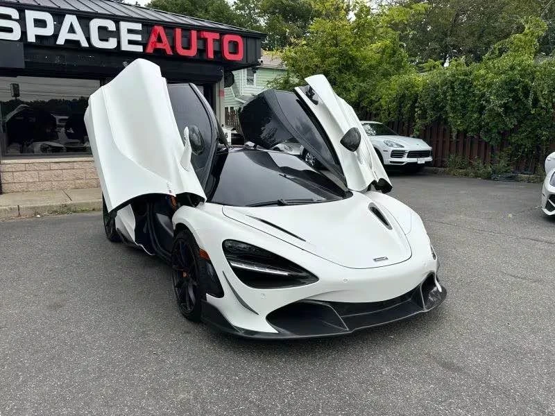 2019 McLaren 720S - Image 2 of 16