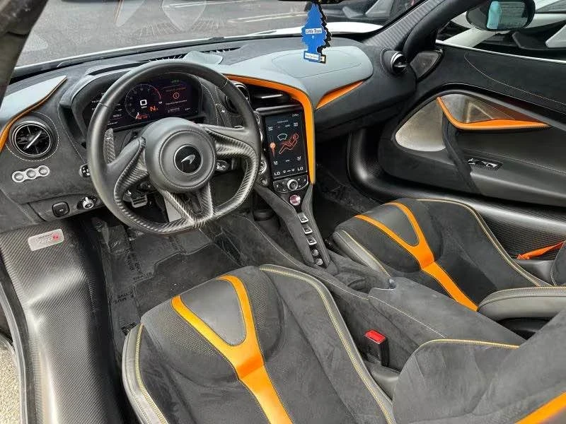 2019 McLaren 720S - Image 6 of 16