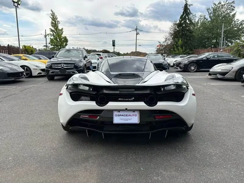 2019 McLaren 720S - Image 5 of 16