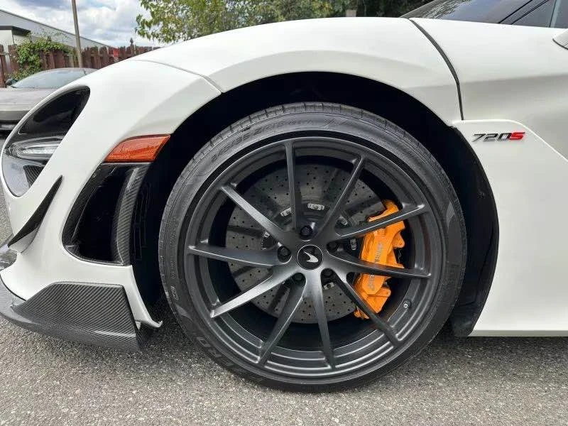 2019 McLaren 720S - Image 15 of 16
