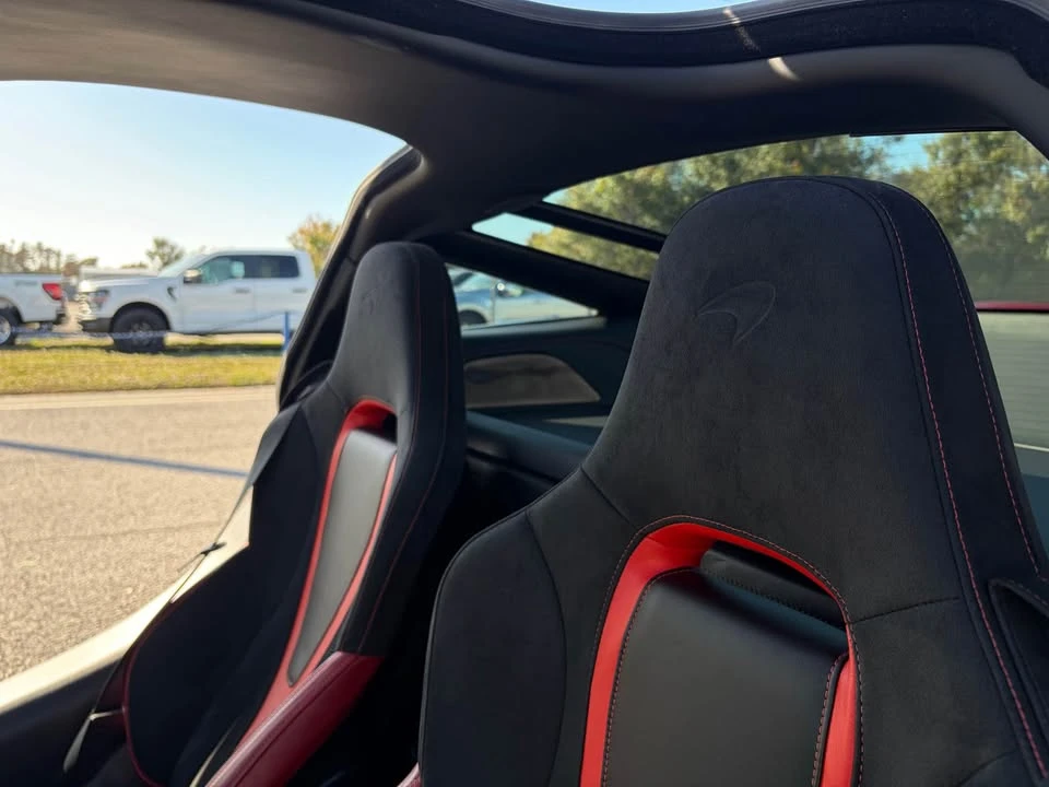 2019 McLaren 720S - Image 18 of 19