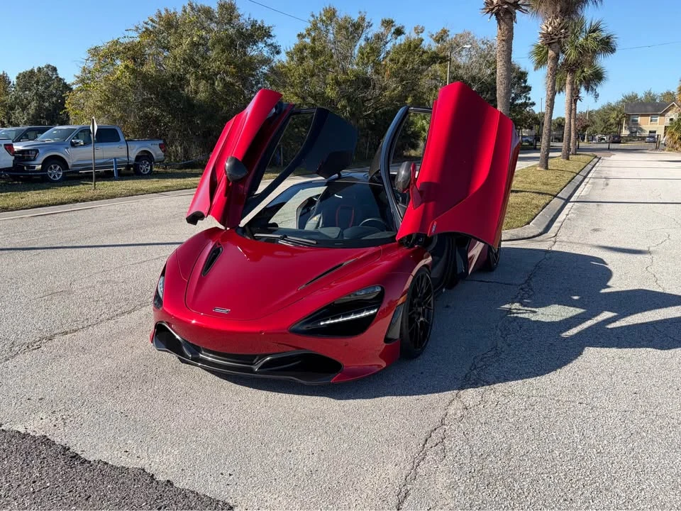2019 McLaren 720S - Image 13 of 19