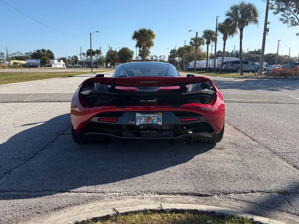 2019 McLaren 720S - Image 10 of 19