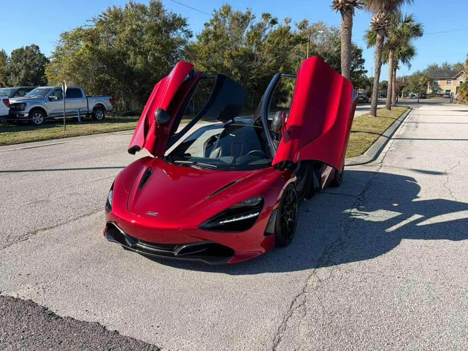 2019 McLaren 720S - Image 2 of 5