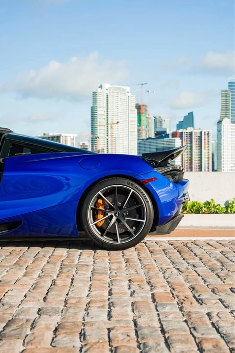 2019 McLaren 720S - Image 4 of 8