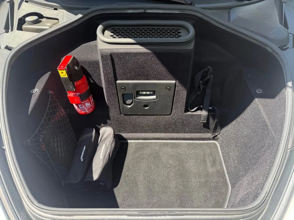 2019 McLaren 720S - Image 15 of 18
