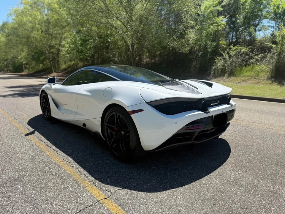2019 McLaren 720S - Image 5 of 18