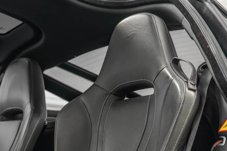 2019 McLaren 720S - Image 14 of 14