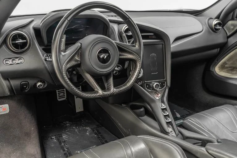 2019 McLaren 720S - Image 7 of 14