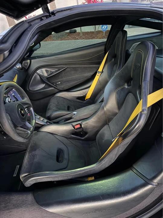 2019 McLaren 720S - Image 2 of 8