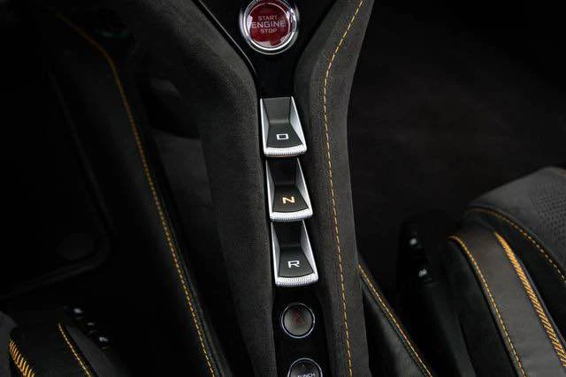 2019 McLaren 720S - Image 6 of 14
