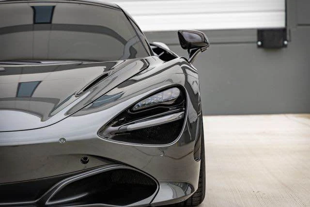 2019 McLaren 720S - Image 2 of 14