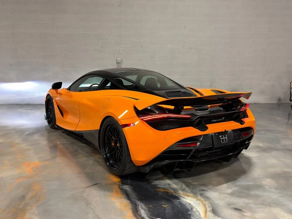 2019 McLaren 720S - Image 8 of 14