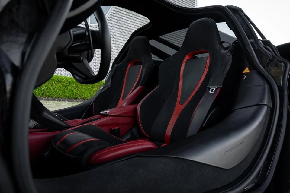 2019 McLaren 720S - Image 17 of 20