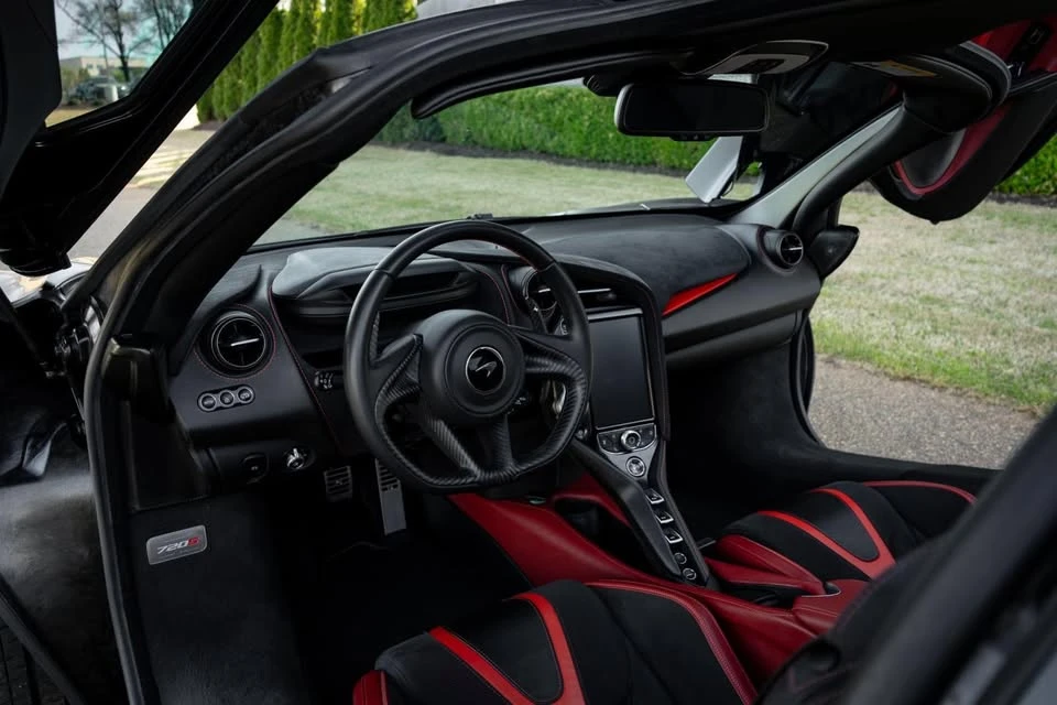 2019 McLaren 720S - Image 15 of 20